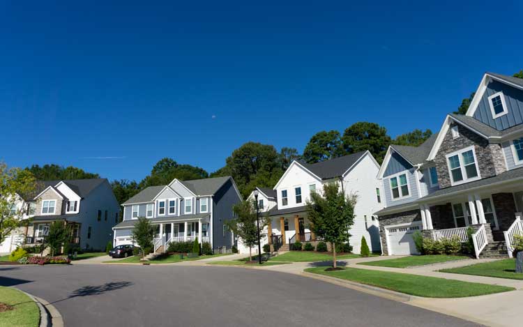 residential-houses-on-street